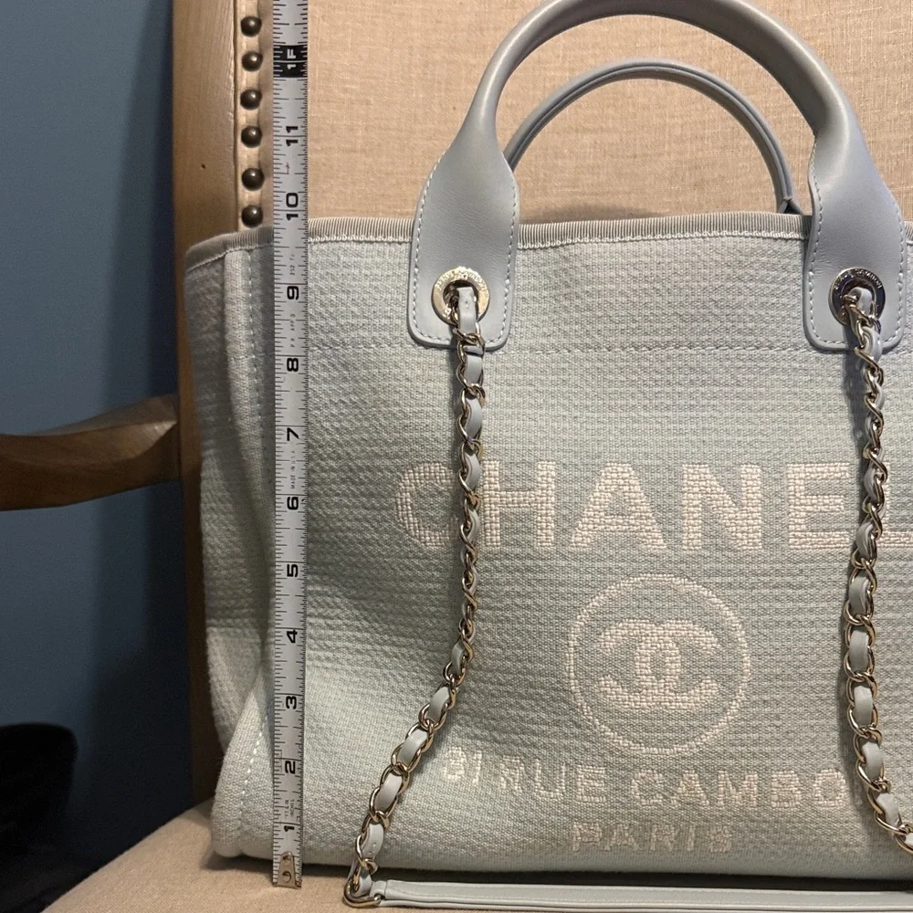 AUTHENTIC Chanel Small Deauville Shopping Tote in Blue Boucle w/ Gold Hardware - Picture 3 of 15